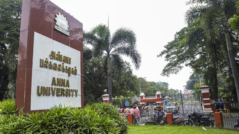 Anna University தேர்வு முடிவு 2025 | UG, PG, PhD முடிவுகளை coe1.annauniv.edu-இல் பதிவிறக்கலாம்